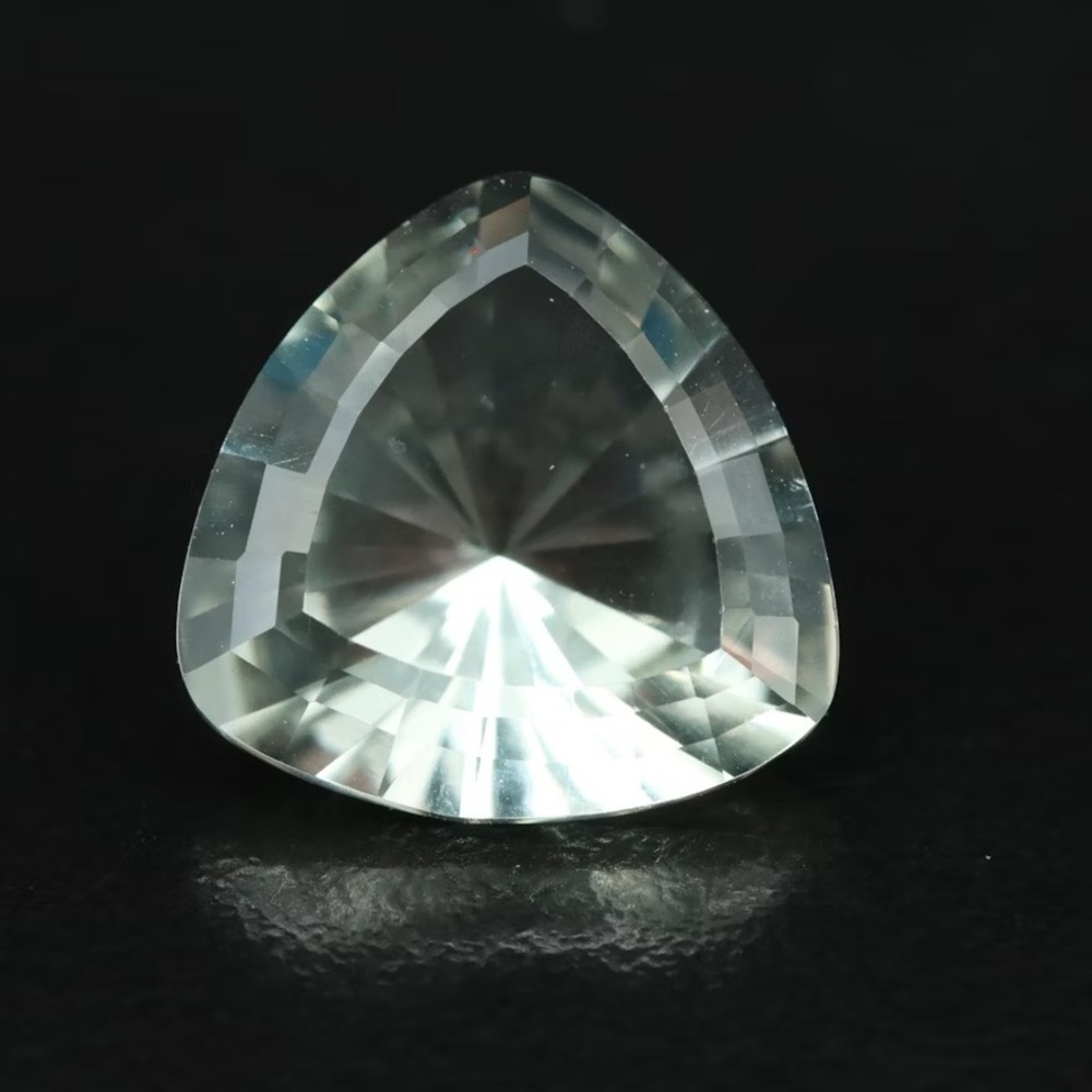 7.8 CT Loose Prasiolite